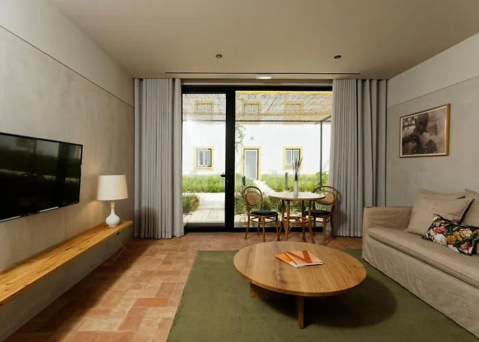 מלון Montebelo Vista Alegre 5*